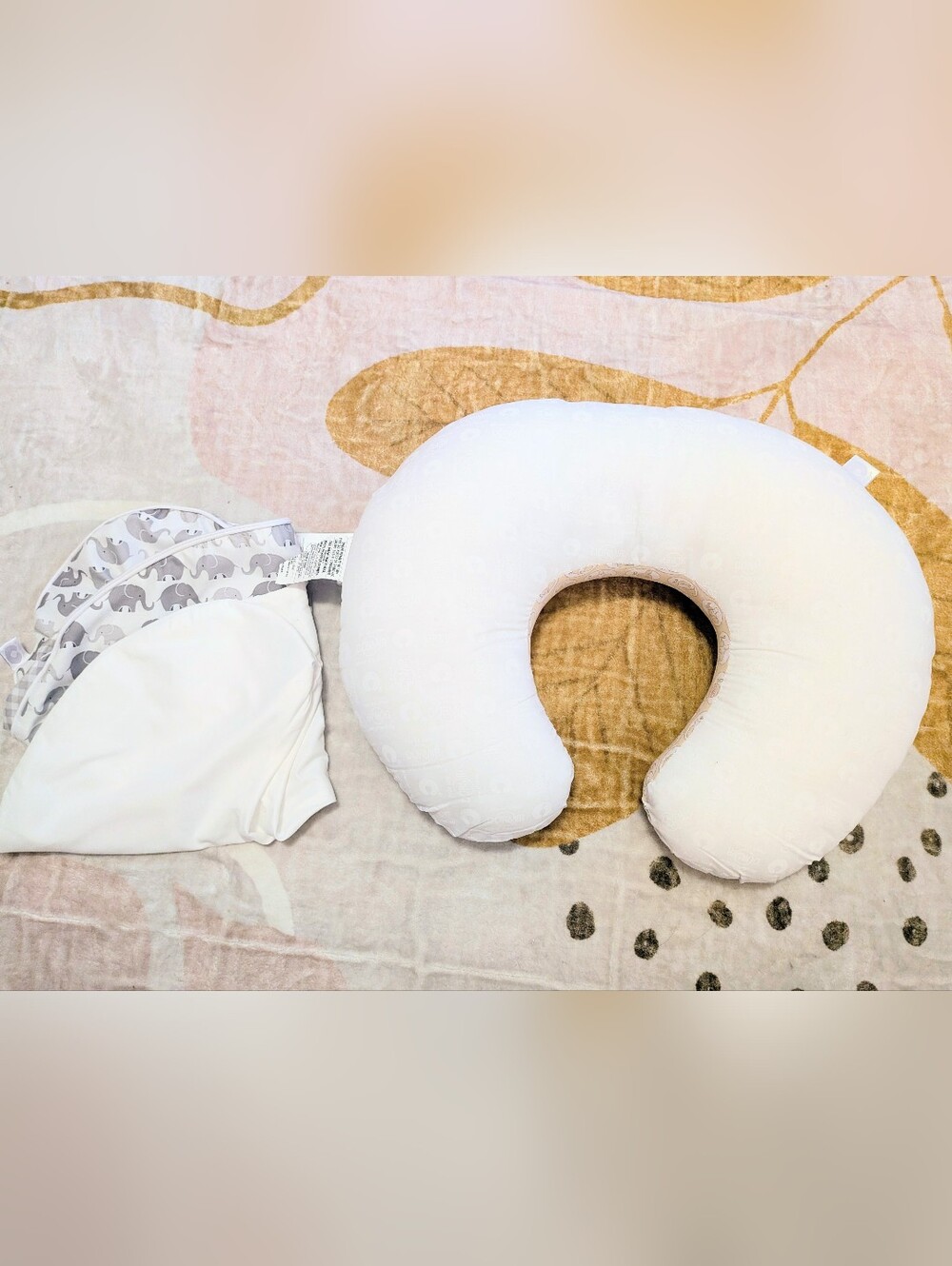 Boppy U Shaped Pillow And Two Covers